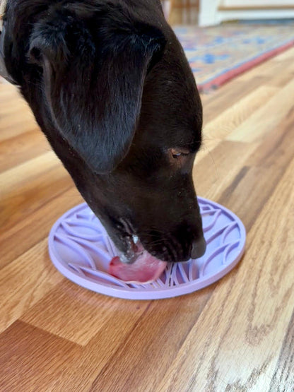 Tulip Design eMat - Enrichment Lick Mat For Dogs and Cats - With Suction Cups | USA Made