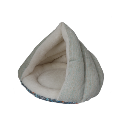 Kitty Kasa Hut Cat Bed